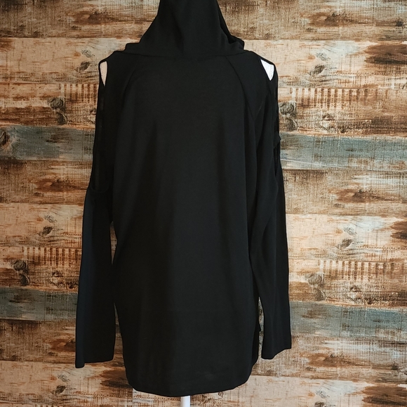 Twenty Second black hoodie with arm cutouts 1X - Picture 5 of 11